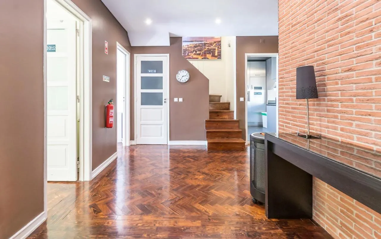 Houze_City Center, 5 Rooms Flat W/ Sunny Terrace Lisboa